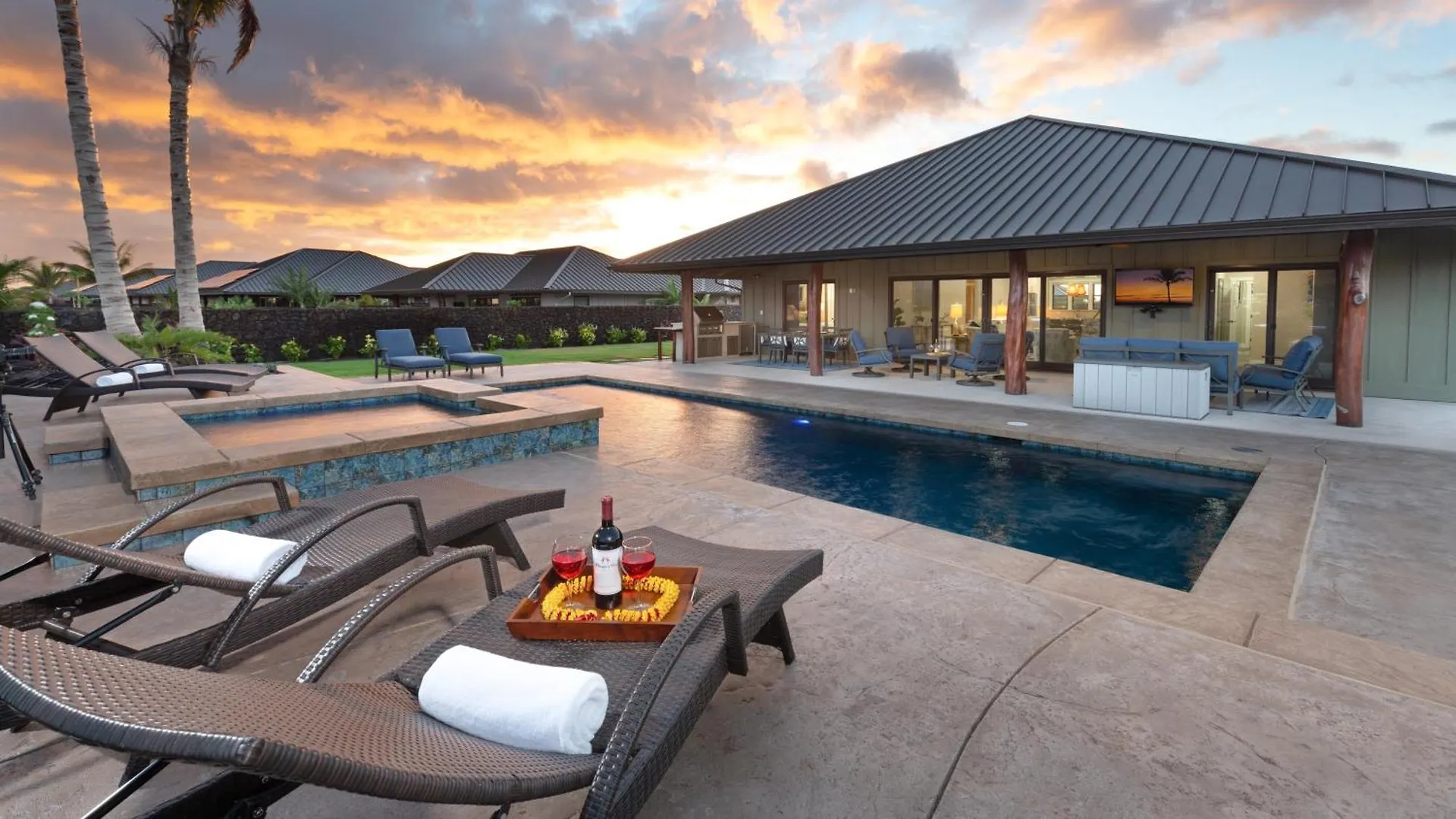 Дом отдыха Aloha Paradise Glorious 4Br Ainamalu Home With Private Pool And Spa Ваиколоа-Виллидж США